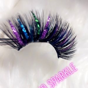 Color strip lashes